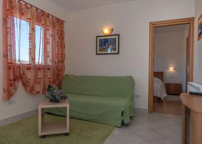 Bakica 4* Trogir