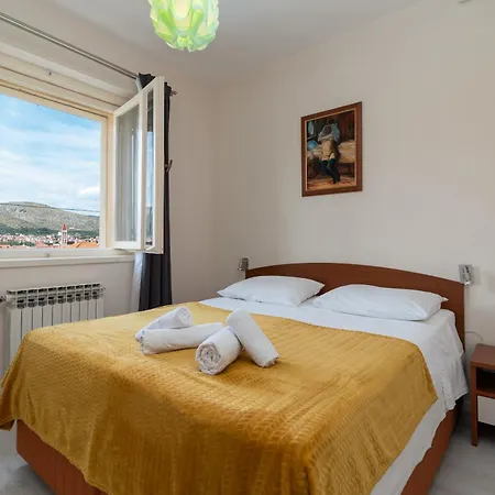 Casa de hóspedes Bakica 4*
