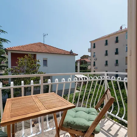 Villa Bakica 4*